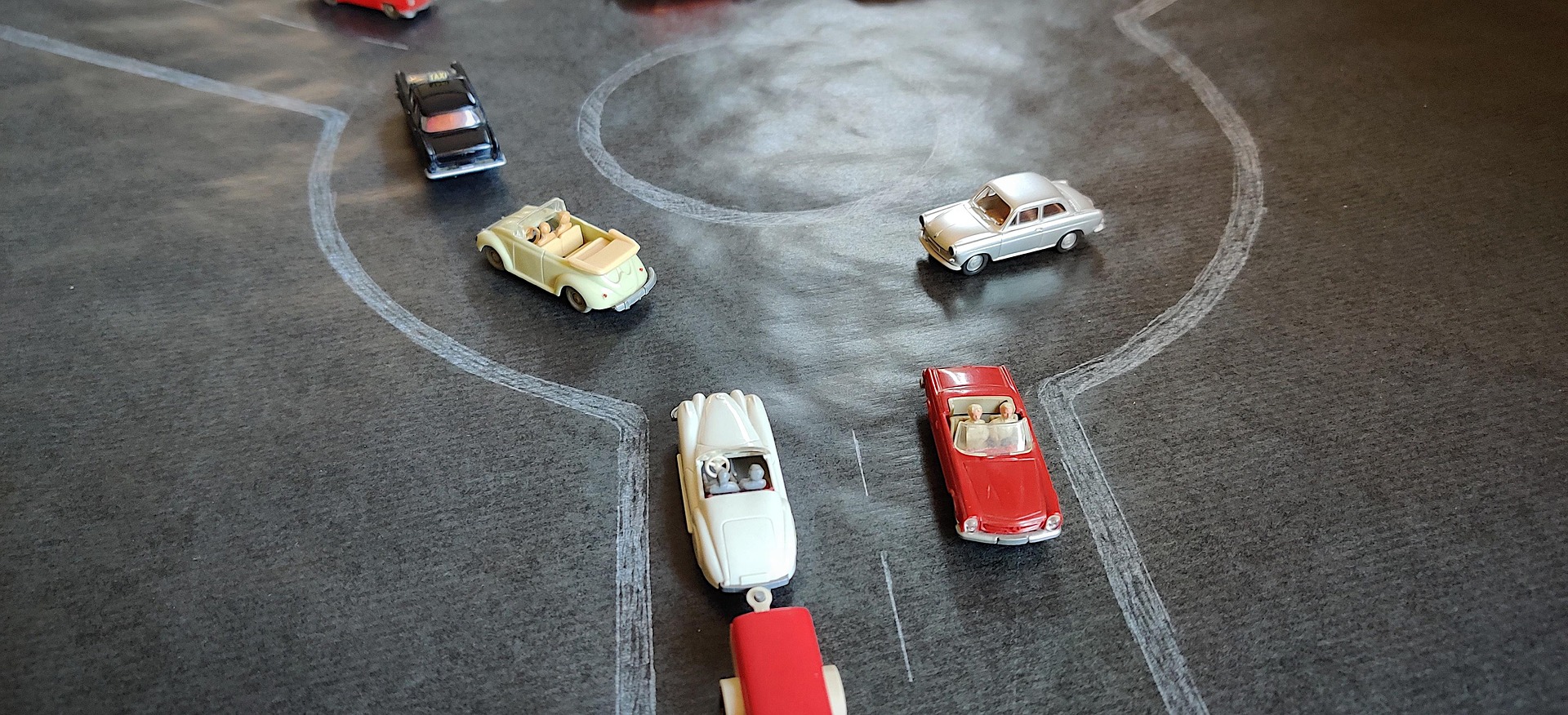 f8659cbc-1ef9-45f1-891f-0a67a8e54415-miniature-5337480_1920.jpg